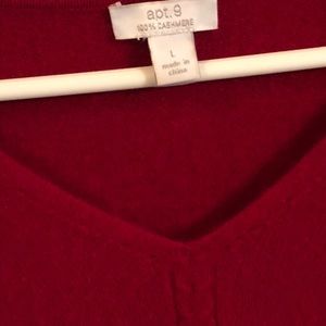 Apt 9 100% red cashmere sweater. Size large